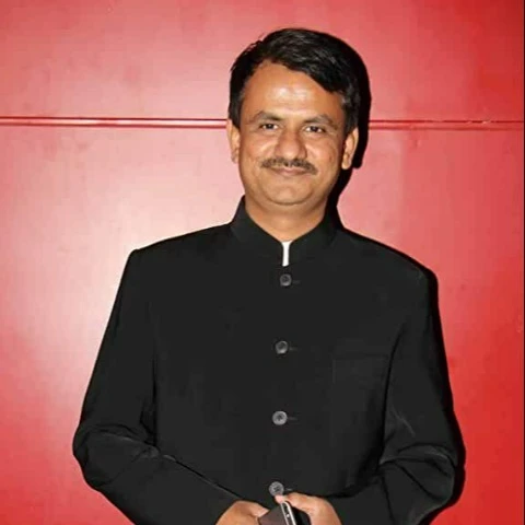 गिरीश कुलकर्णी 